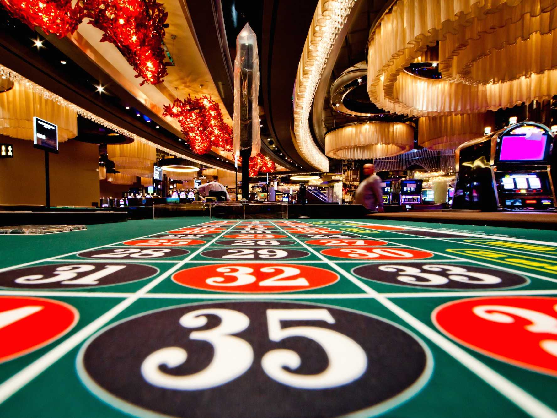 Slot Makinelerinde Kazanma Sanatı: Stratejik Yaklaşım
